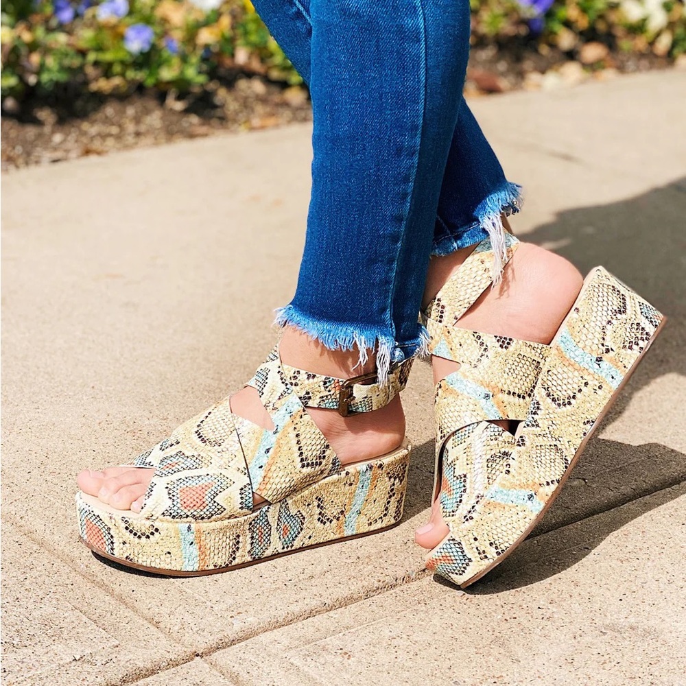 Matisse Snake Print Wedges - Beige and Blue